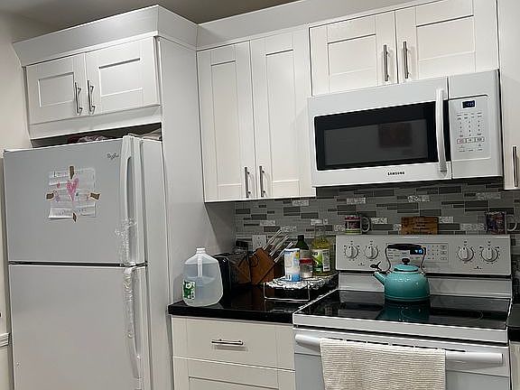 5th image of 3636 Whitehall Dr APT 202