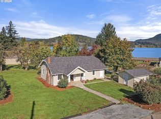 39119 Dexter Rd, Dexter, OR 97431