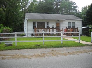 1119 Wallace St, Alton, IL 62002