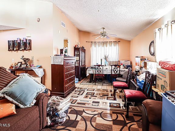3rd image of 1307 Marion Ave