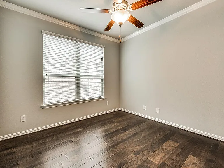 16700 Lincoln Park Ln — Photo 7