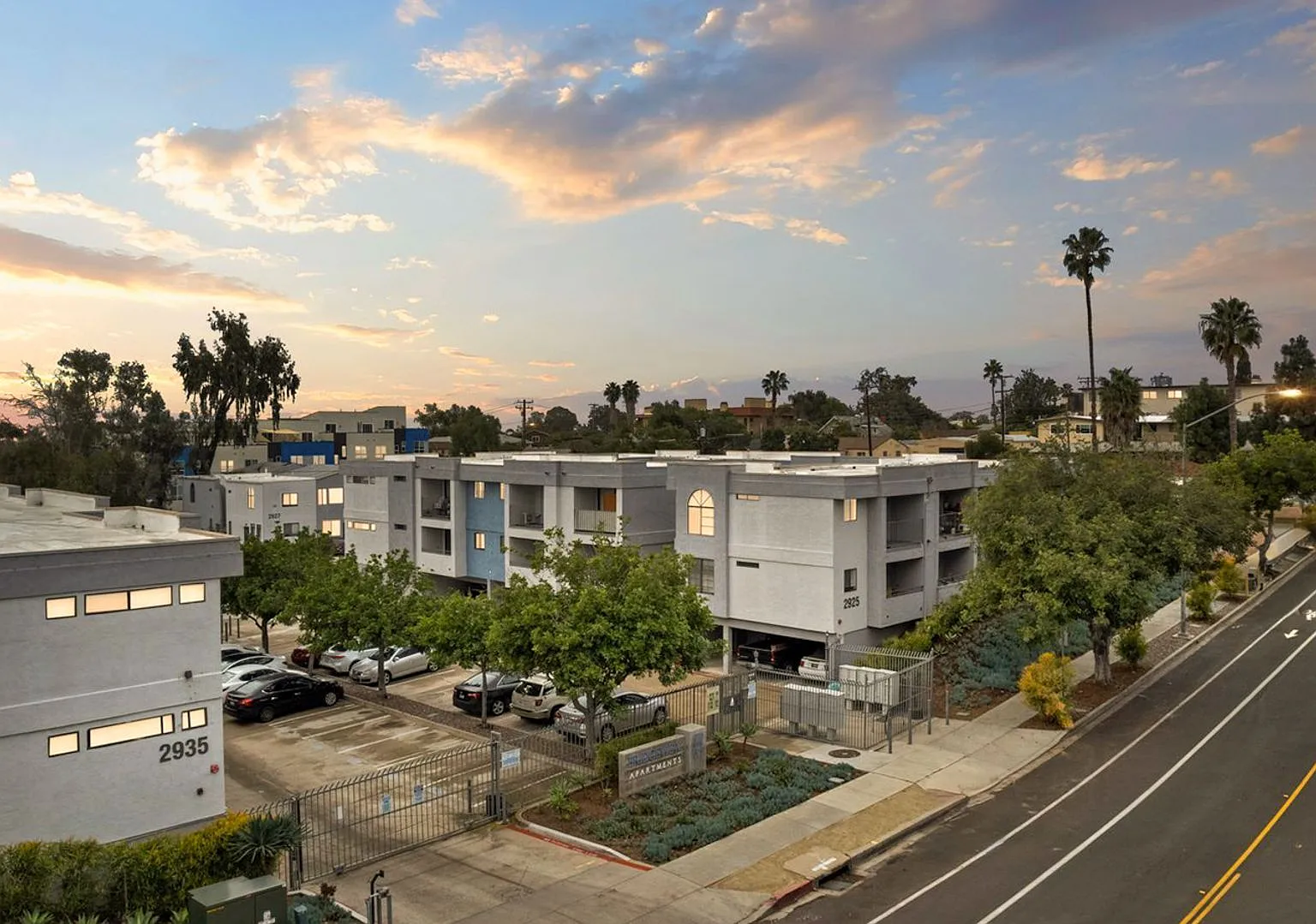 Bridgeview Apartments — Photo 3