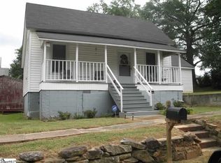 1018 Orr St, Pelzer, SC 29669