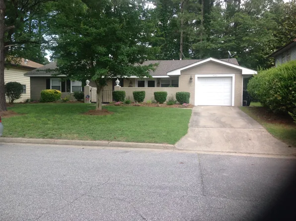 932 Adelphi Rd, Virginia Beach, VA 23464