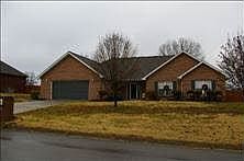 2nd image of 3520 Summer Dr