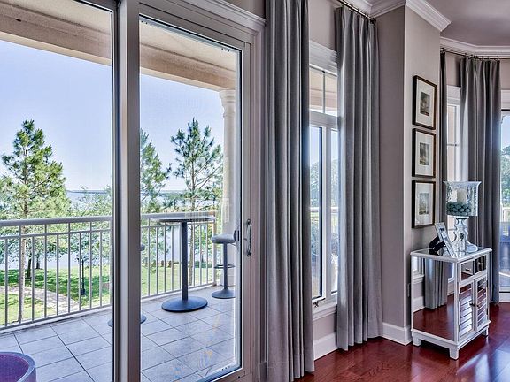 2nd image of 400 Kelly Plantation Dr Unit 303