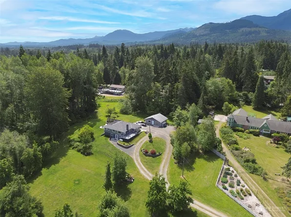 1303 S Golf Course Road, Port Angeles, WA 98362