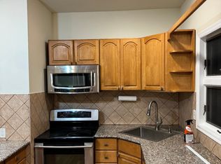 164 Castleton Ave Floor 1, Staten Island, NY 10301
