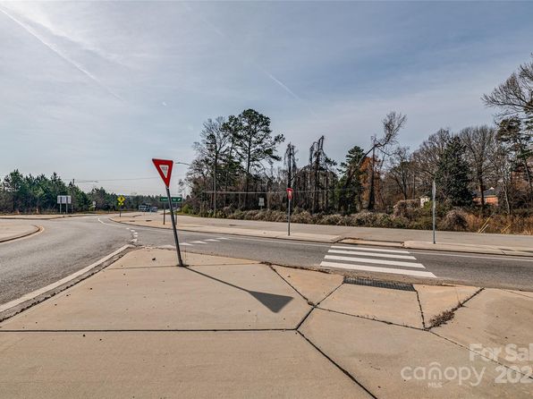 13324 Lawyers Rd, Mint Hill, NC 28227