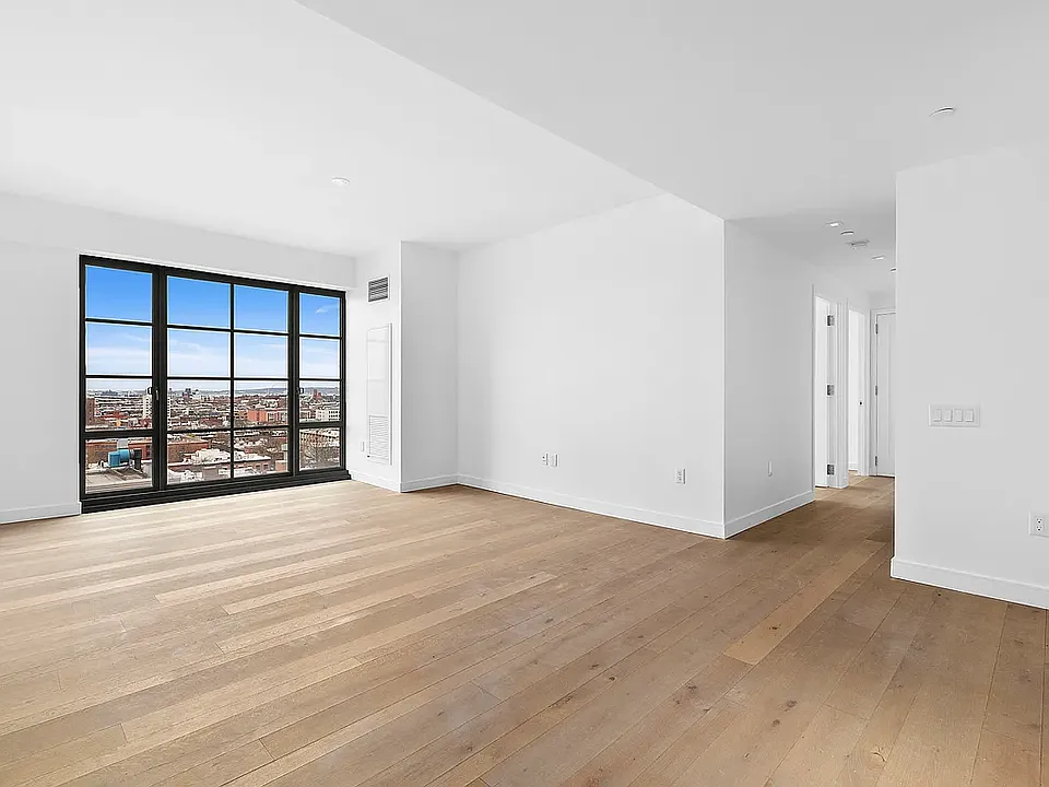 211 Schermerhorn St #12C