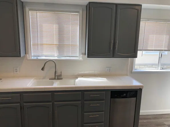 1136 S Holt Ave, Los Angeles, CA 90035