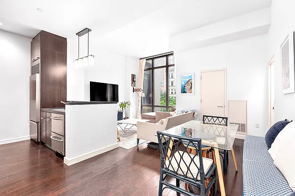 Rented by Compass | media 3