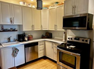 76 Everett St APT 2, Boston, MA 02128