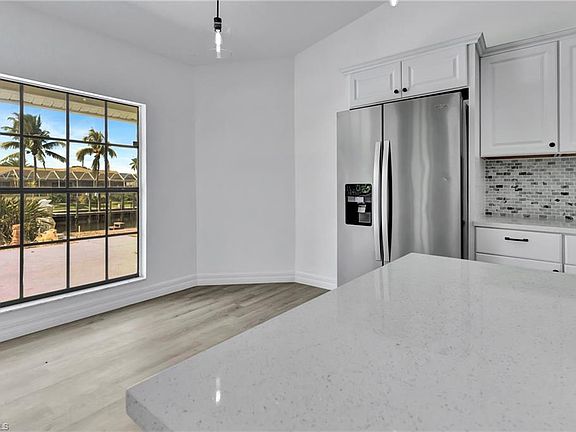 4th image of 1106 SE 23rd PL