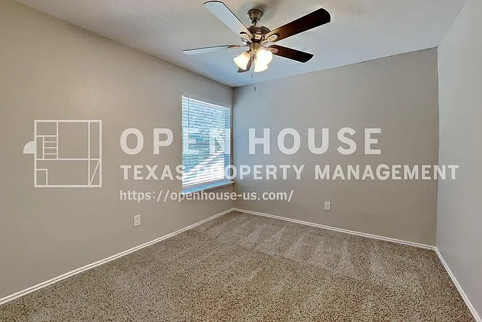 16315 Chimneystone Dr — Photo 15