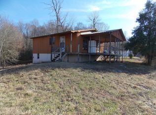 346 River Bluff Rd, Linden, TN 37096