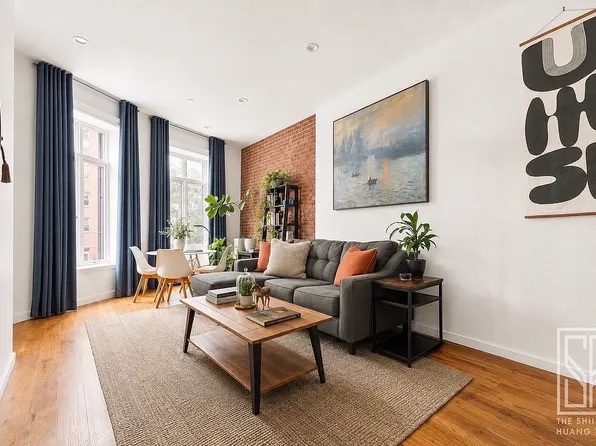 756 Saint Johns Pl Unit Parlor, Brooklyn, NY 11216