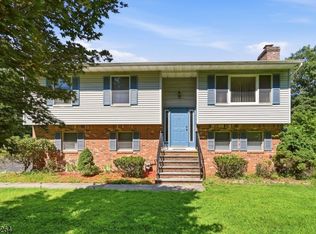 5 Apshawa Cross Rd, West Milford Twp., NJ 07480