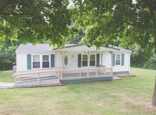 12 Hazel St, Heath, OH 43056
