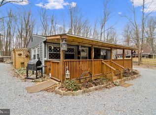 501 Hemlock Ln, Bluemont, VA