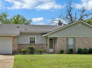 7367 Greywood Dr, Shreveport, LA 71107