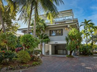 305 North Dr, Plantation Key, FL 33036