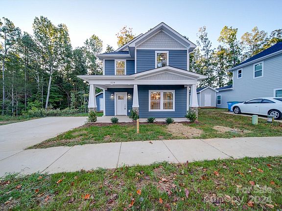 2nd image of 524 Geneva Cir