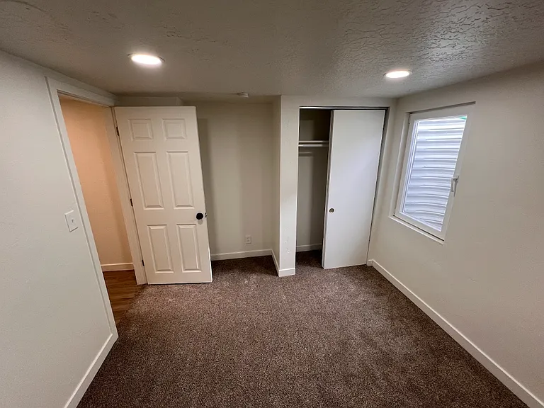 10200 S Crocus St — Photo 39