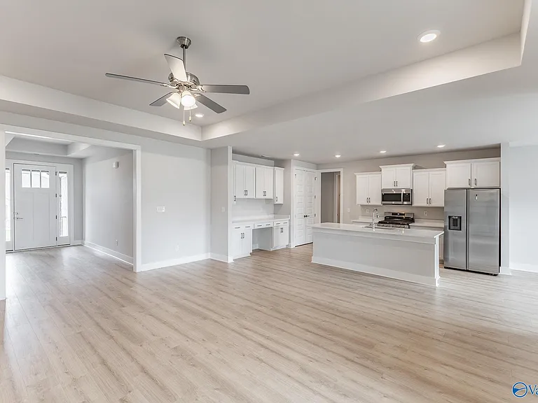 217 John Clift Cir — Photo 8