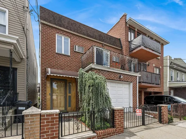 6716 53rd Rd, Maspeth, NY 11378