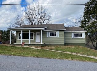 212 Greenville Rd, Galax, VA 24333