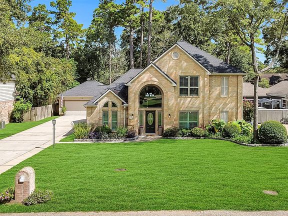 2nd image of 723 Forest Lane Dr