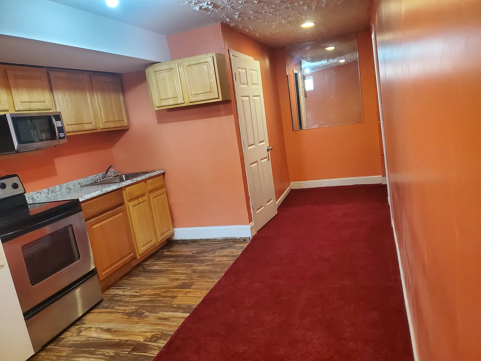 2 bed, $1,400 — Photo 1