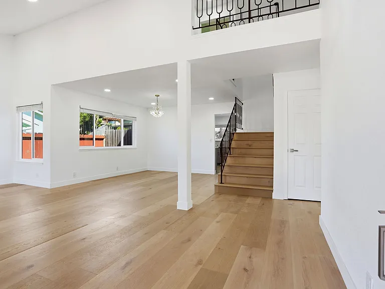 124 Erin Dr — Photo 20