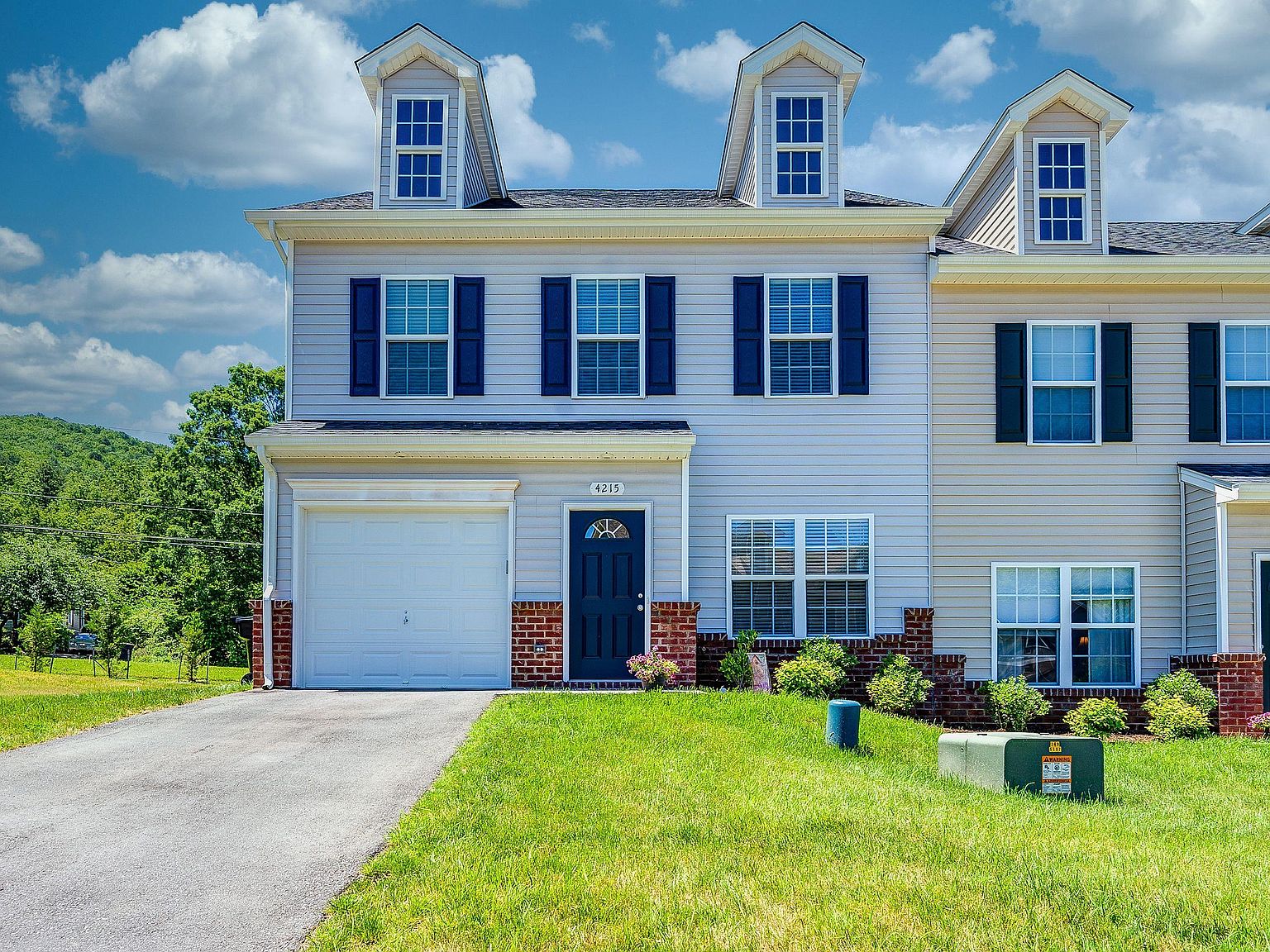 4215 Hannah Belle Way, Roanoke, VA 24018 Zillow