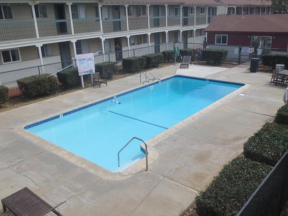2nd image of 706 F St APT 89