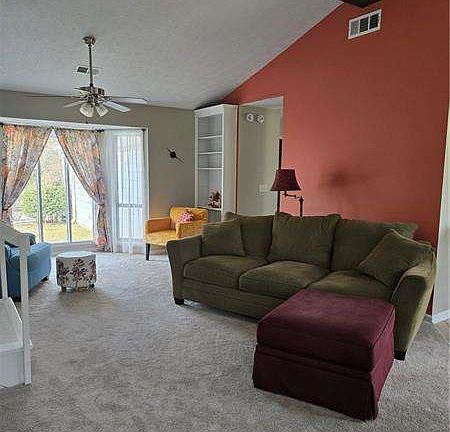 5th image of 4132 Summer Pl