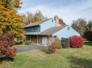 1272 Ladd Rd, Waynesboro, VA 22980