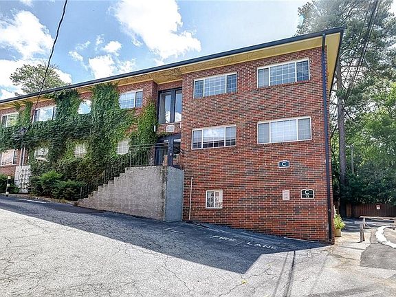 2nd image of 1705 Monroe Dr NE APT C03