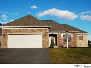 152 Gadwall Ln, Manlius, NY 13104
