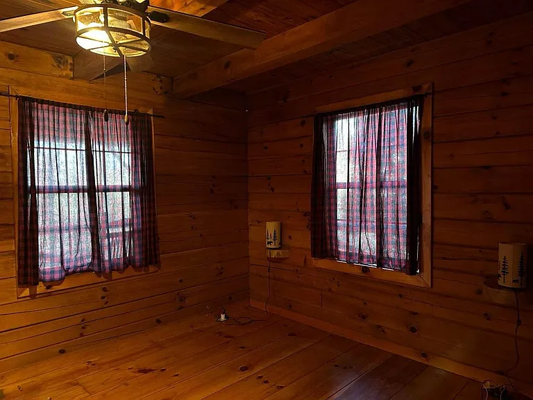 280 Cabin Ln — Photo 11