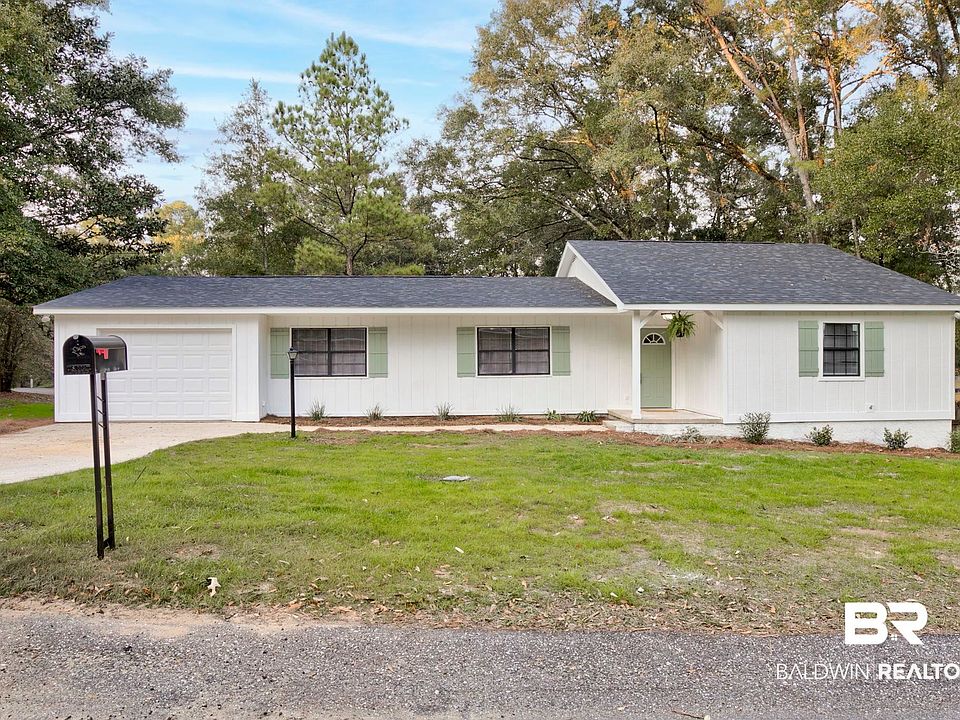 1st image of 104 Greenbriar Ct