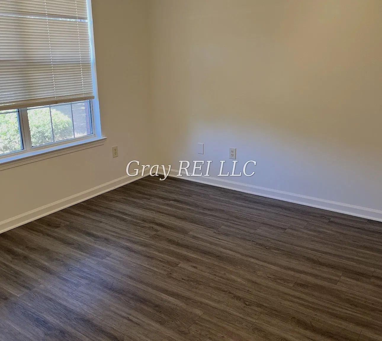 3 bed, 1260 sqft, $1,450 — Photo 4