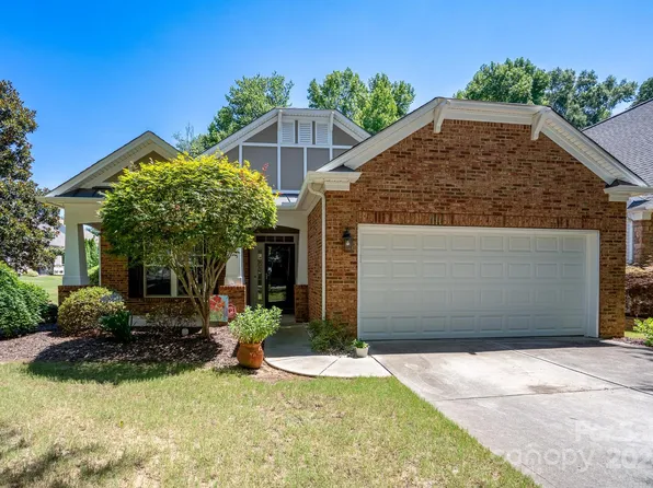 3315 Darlington Rd, Matthews, NC 28105