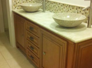 1704 Rochester Rd, Leonard, MI 48367