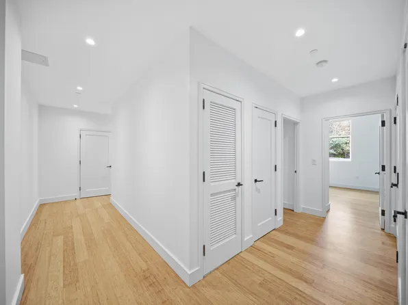 30 Morningside Drive image 1 of 9