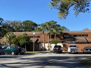 2055 Sunset Point Rd APT 3902, Clearwater, FL 33765