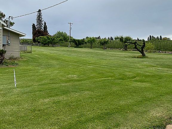 2nd image of 170 Sharp Rd