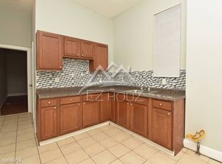 327 E 22nd St, Baltimore, MD 21218