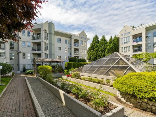 2575 Ware St #311, Abbotsford, BC V2S 3E2